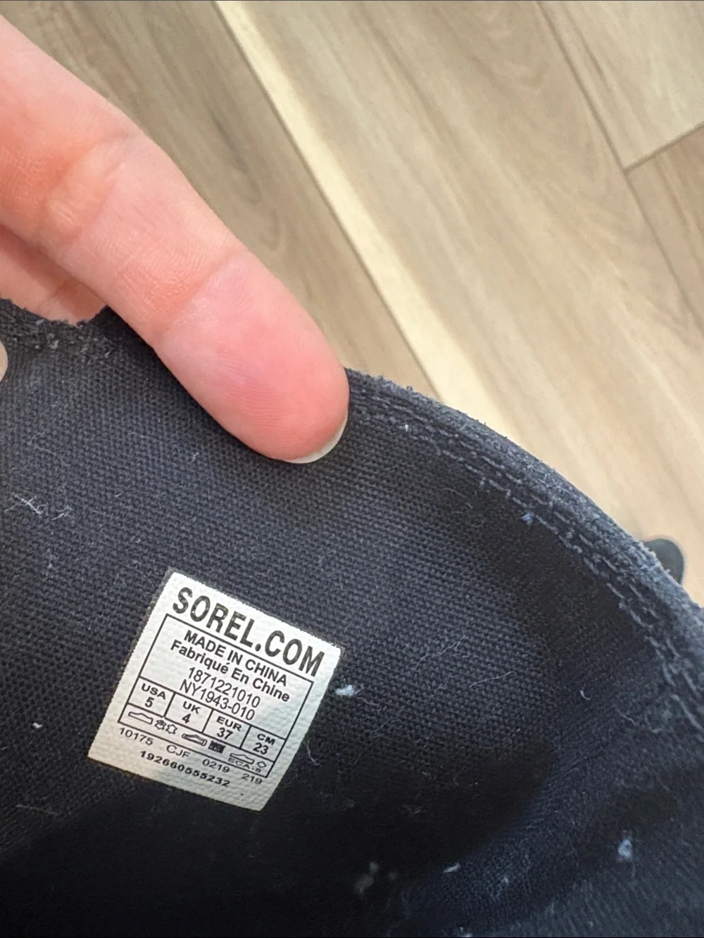 Sorel tall black boots size 5